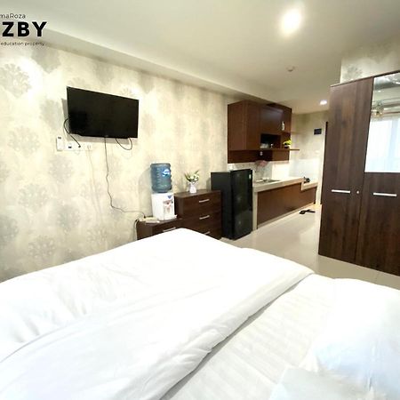 Hozby Skyview Setiabudi Suites Sunggal Extérieur photo
